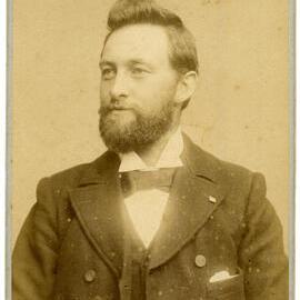 Mr C. H. Hain