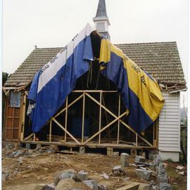 Preparation of Kelburn Church for removal