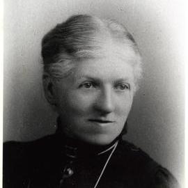 Portrait of an unidentified woman