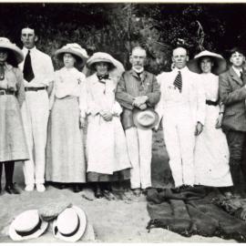 Stuart Moore, Jessie Saunders and others at Hamner