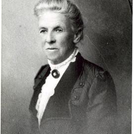 Grannie Saunders, portrait