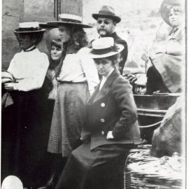 Uncle Sam Saunders and his family 