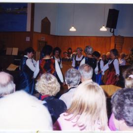 Israeli dancers entertain, St. Enoch's Church