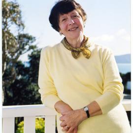 Shirley Erena Murray, portrait, 2001