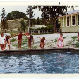 Swimming races, Cromwell Church picnic