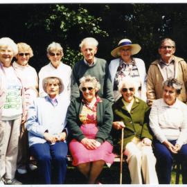 Group photograph of the St. Columba walking group, Sanatorium Gardens, 1994