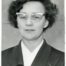 I. Probert, portrait 
