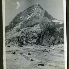 "Kolahai" India