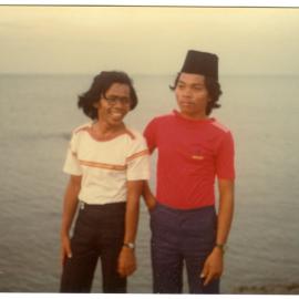 Andarias and Yohanes at the Harbour Bridge at Bajoe