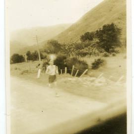 "Cass Seelye tripping lightly from Summit to Featherstone," Presbyterian Harrier Club - Wellington, 1946
