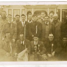 "After the Race! Reverend Bert Davies included," St. Andrew's Trophy, Dunedin, 1948 - Presbyterian Harrier Club, Wellington