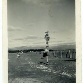"Norm Gosling at the National Champs, Awapuni, 1950," Presbyterian Harrier Club, Wellington 