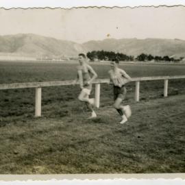 "In action, 20 Milers, 1955," Presbyterian Harrier Club - Wellington