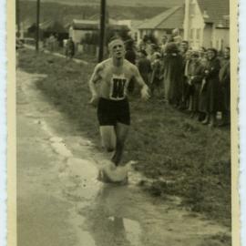 "Malcolm Melvin, 11th" Presbyterian Harrier Club - Wellington