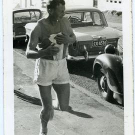 "Aw shucks, you guys, stop looking at my number," Phil Bartholomew, Presbyterian Harrier Club - Wellington