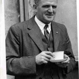 Mr J D Murray 