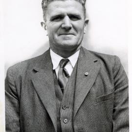Mr J D Murray 