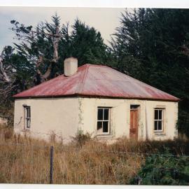 Gay Tan's House Macraes