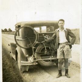 Edward Ng with King Brothers Car