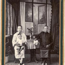 Unknown Chinese Family 1927