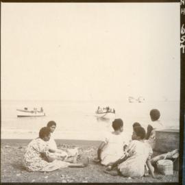Bringing cargo ashore