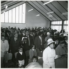 New Neighbors' Worshiping-Māngera