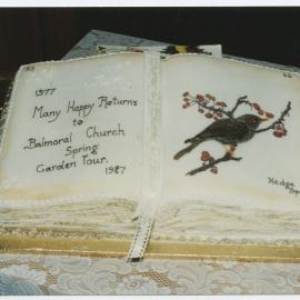 Garden Tour commemorative cake