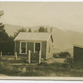 Crown Terrace School in Arrowtown Station