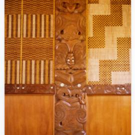 Carving and tukutuku panels inside Te Maungarongo