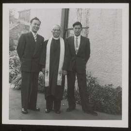 Minister and members of Chinese church, Dunedin