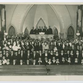 Centennial pageant cast and choir
