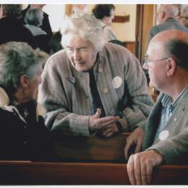 Betty Lyttle talking with Marg and Hartley Medes
