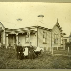 Manse & Manse Family - Otautau.