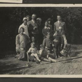 Mission Group, Christmas 1930