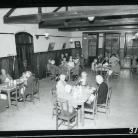 Dining at Ross Home