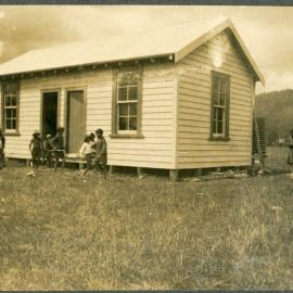 Mission School, Waimana