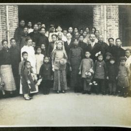 Wedding group at Foochow