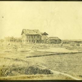 Building of Kong Ts'uen compound, 1915