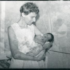 Sr M. Walls & baby