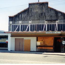 Tuatapere buildings.