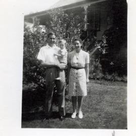Crump family on Nguna