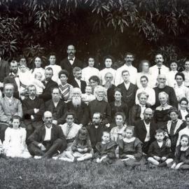 Mission group photograph, Nguna Synod